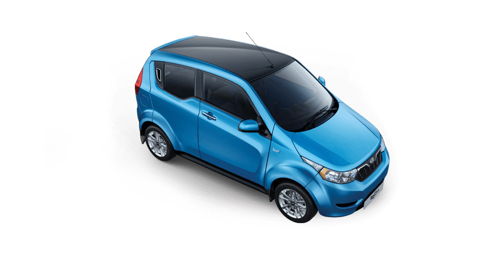 Mahindra  e2o plus 2016 P8 Exterior